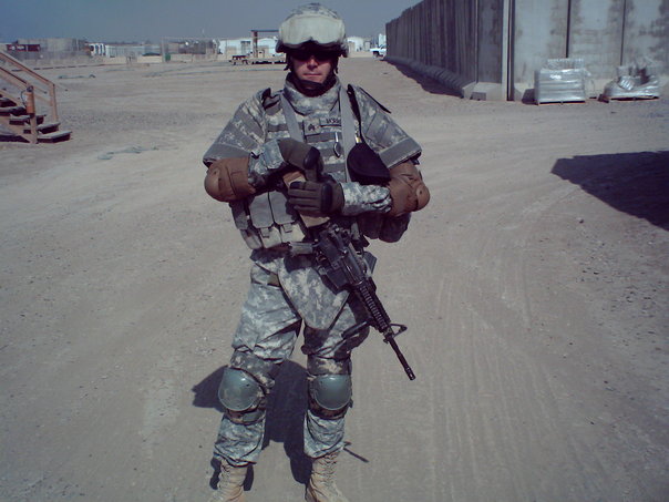 Craig Morrison in Iraq 2006.jpg